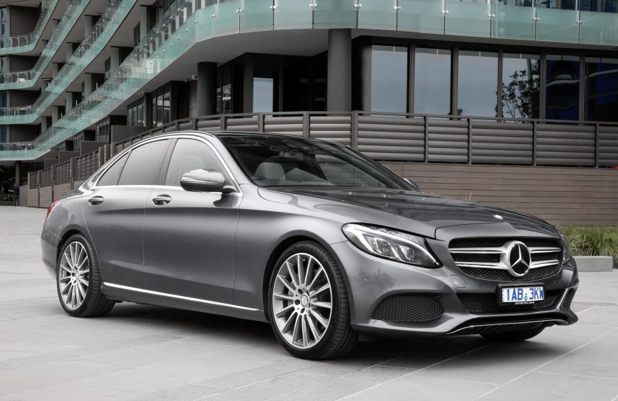  Mercedes-Benz C350 e Avantgarde Line 2016 года  (AU) (фото 6 из 11)